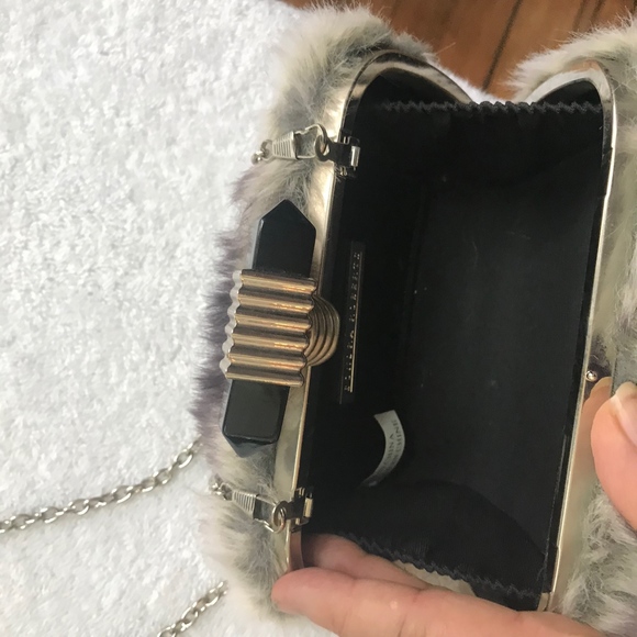 furry little bag - Picture 4 of 7